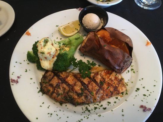 Courtney's Continental Cuisine